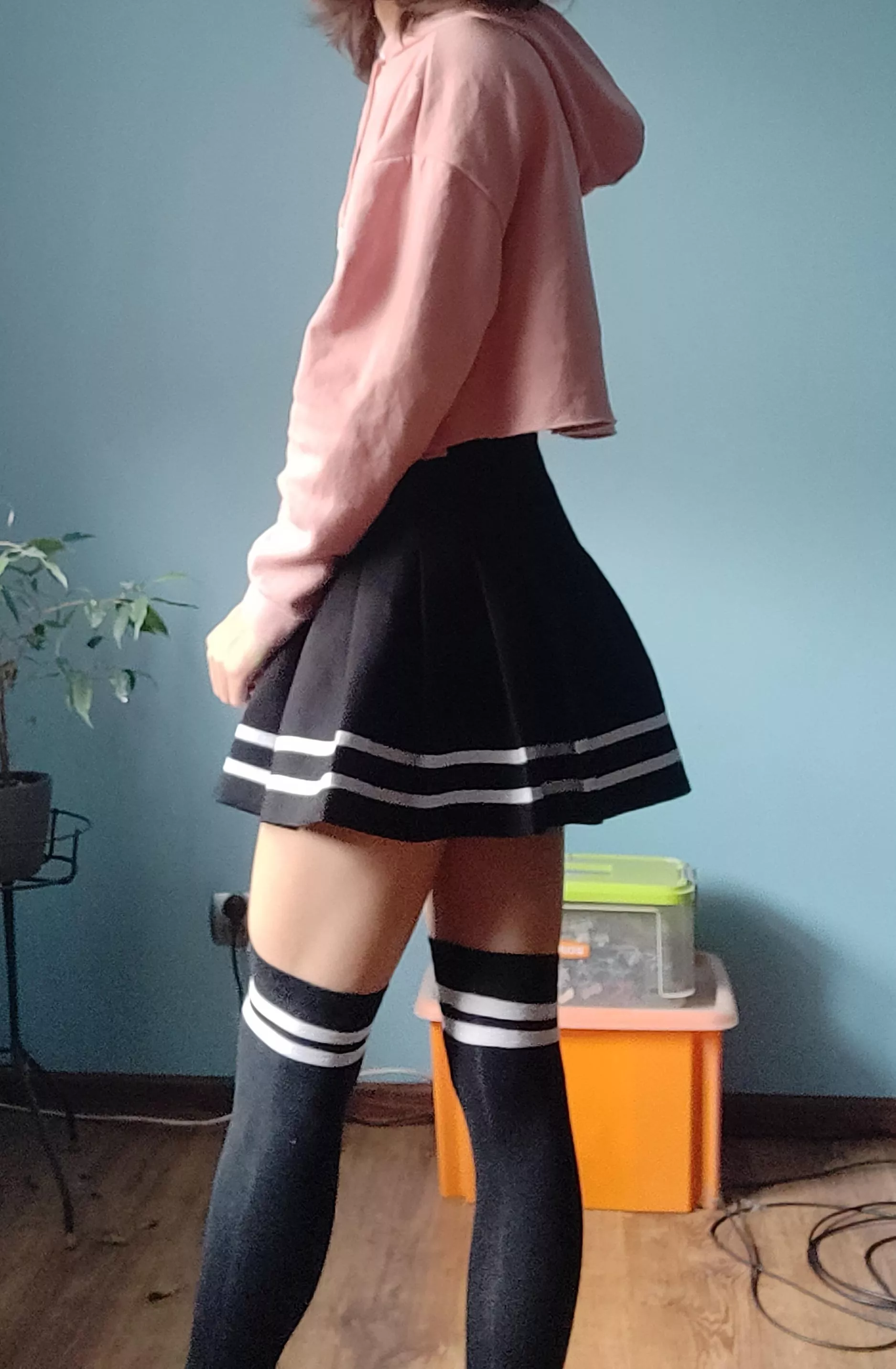 Hi, how is everyone? :3