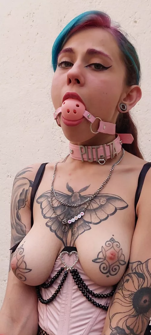 I am ready to be a good slut [f]