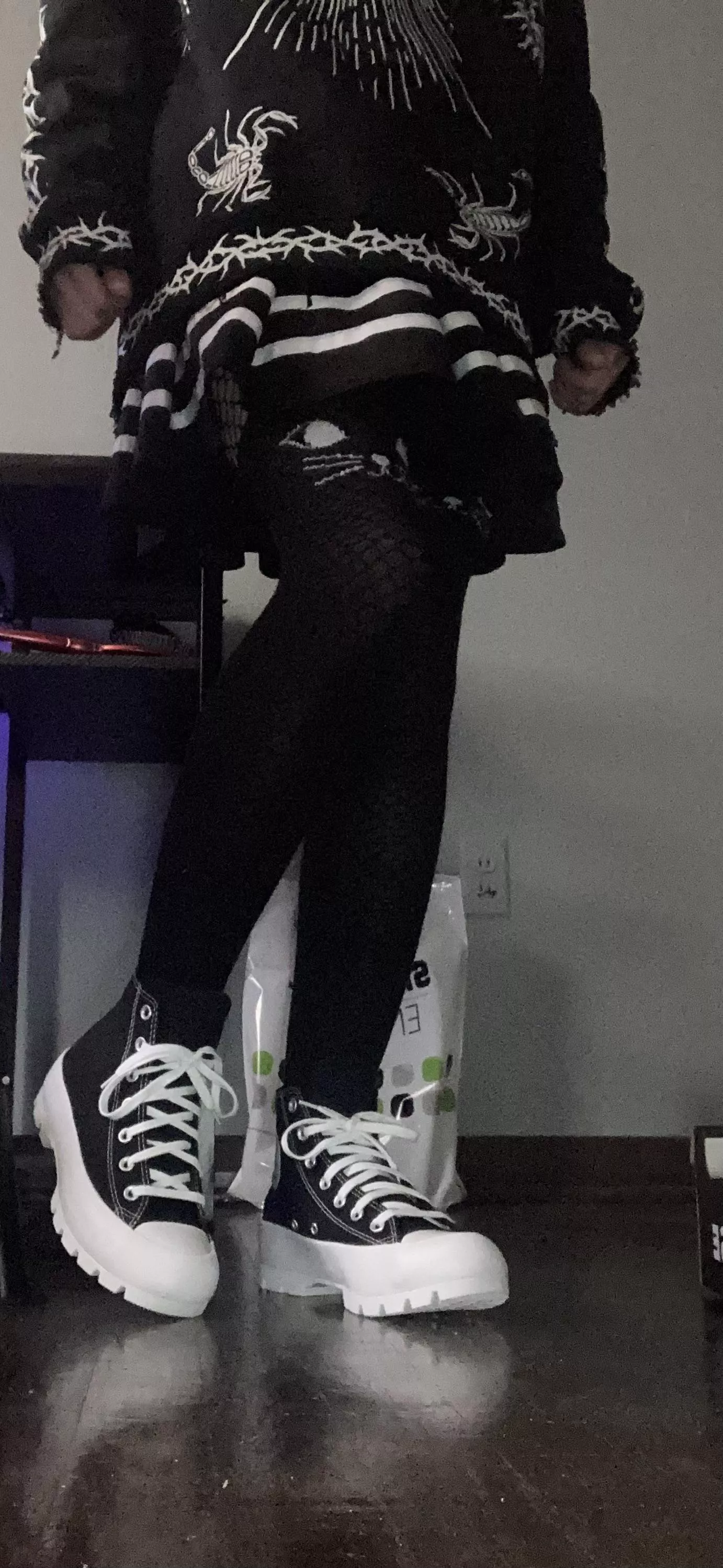 I made an outfit! How we feelin about it?