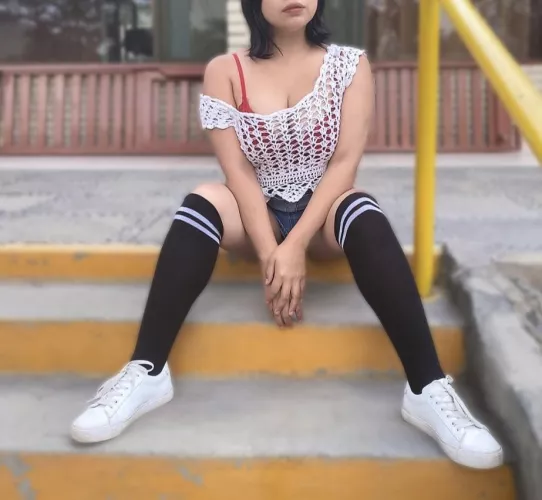 I think this is perfect for a walk in the park (F)