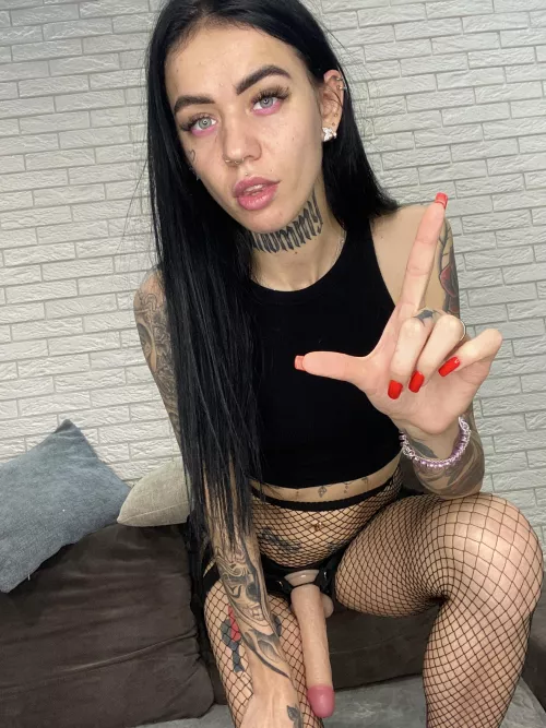 I wanna hear how you'll beg me to destroy your filthy ass