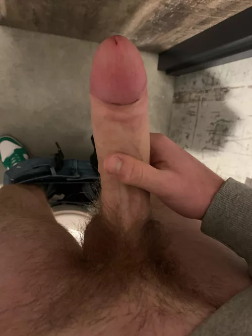 If we were friends/roommates and i sent you this, wyd?