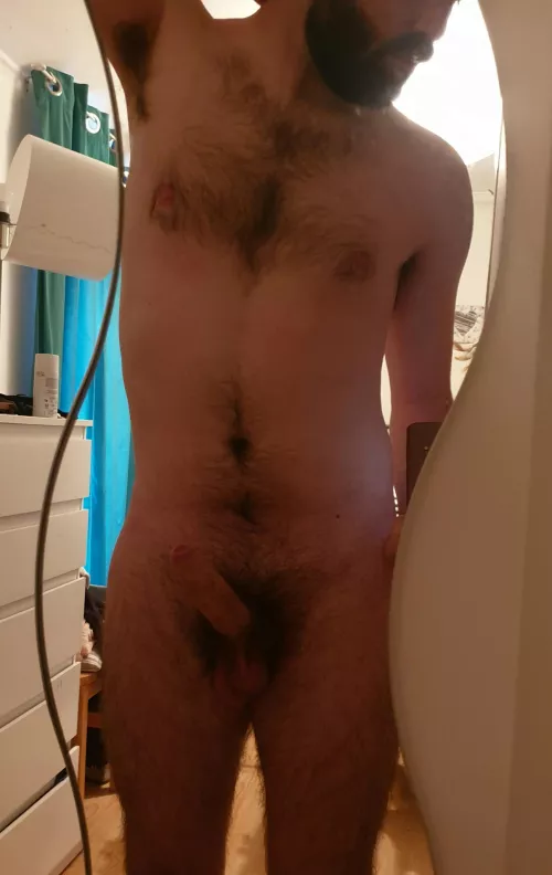 Judging by the response to my last post, this sub definitely likes Irish chest hair 🇮🇪