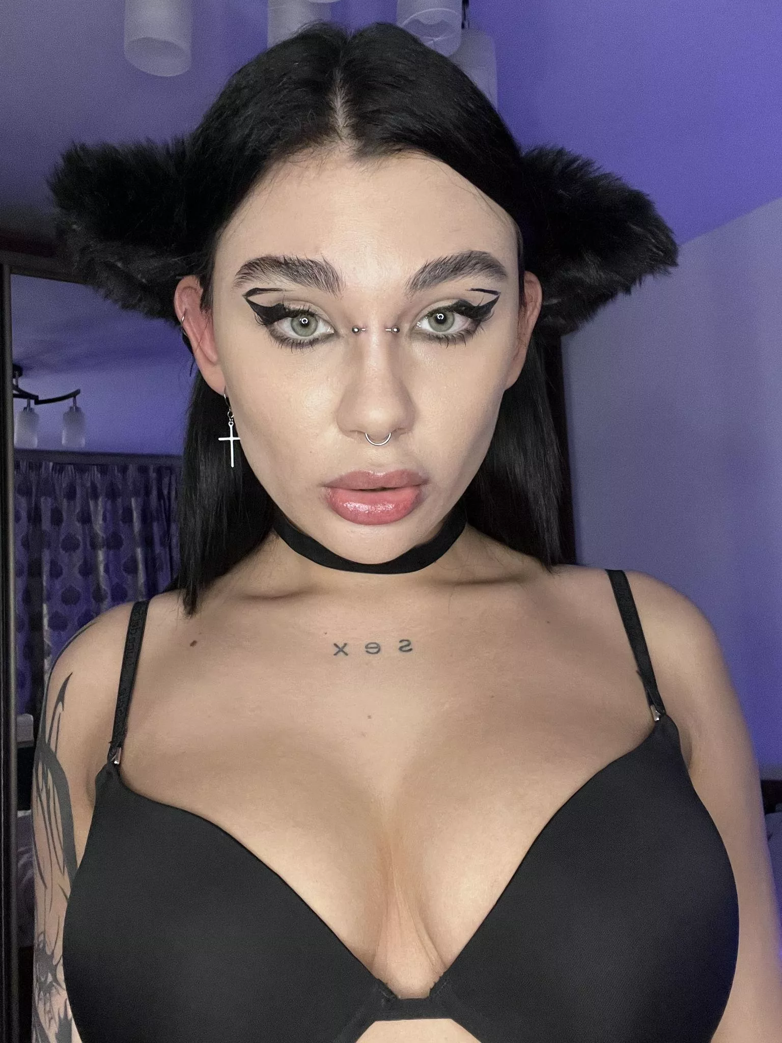 Kitty wants your cock!