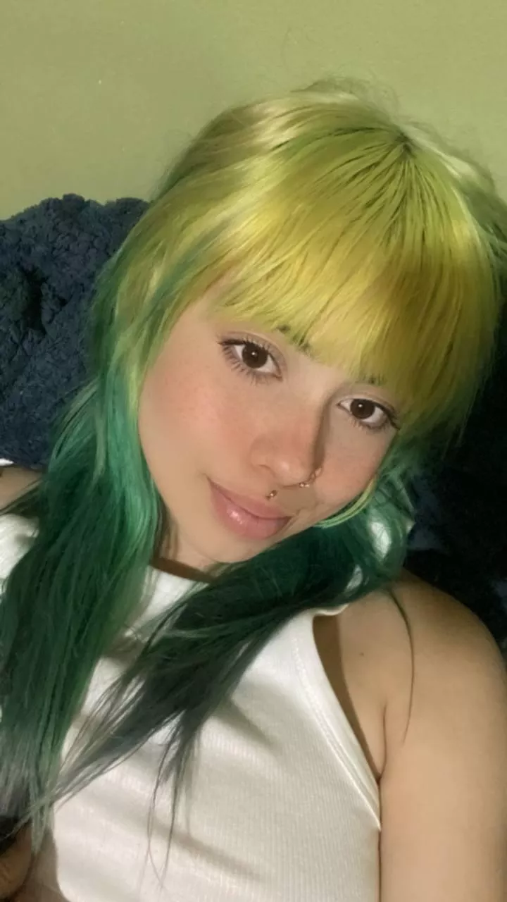 Let's make some green haired munchkins together 🤭