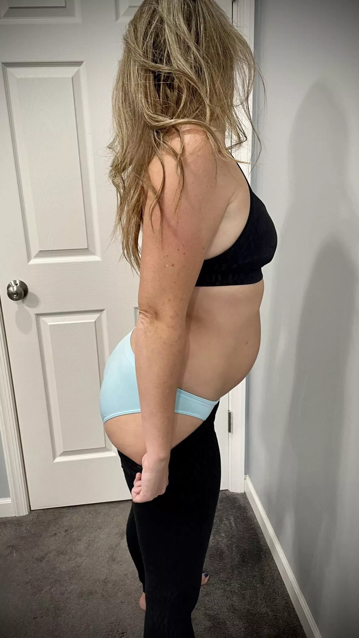 Mommy’s got on the baby blues [f]