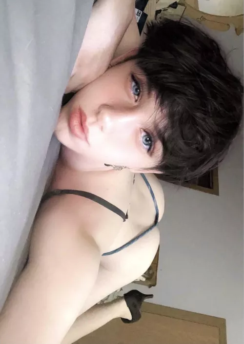 Should I leave on my heels when we fuck!?