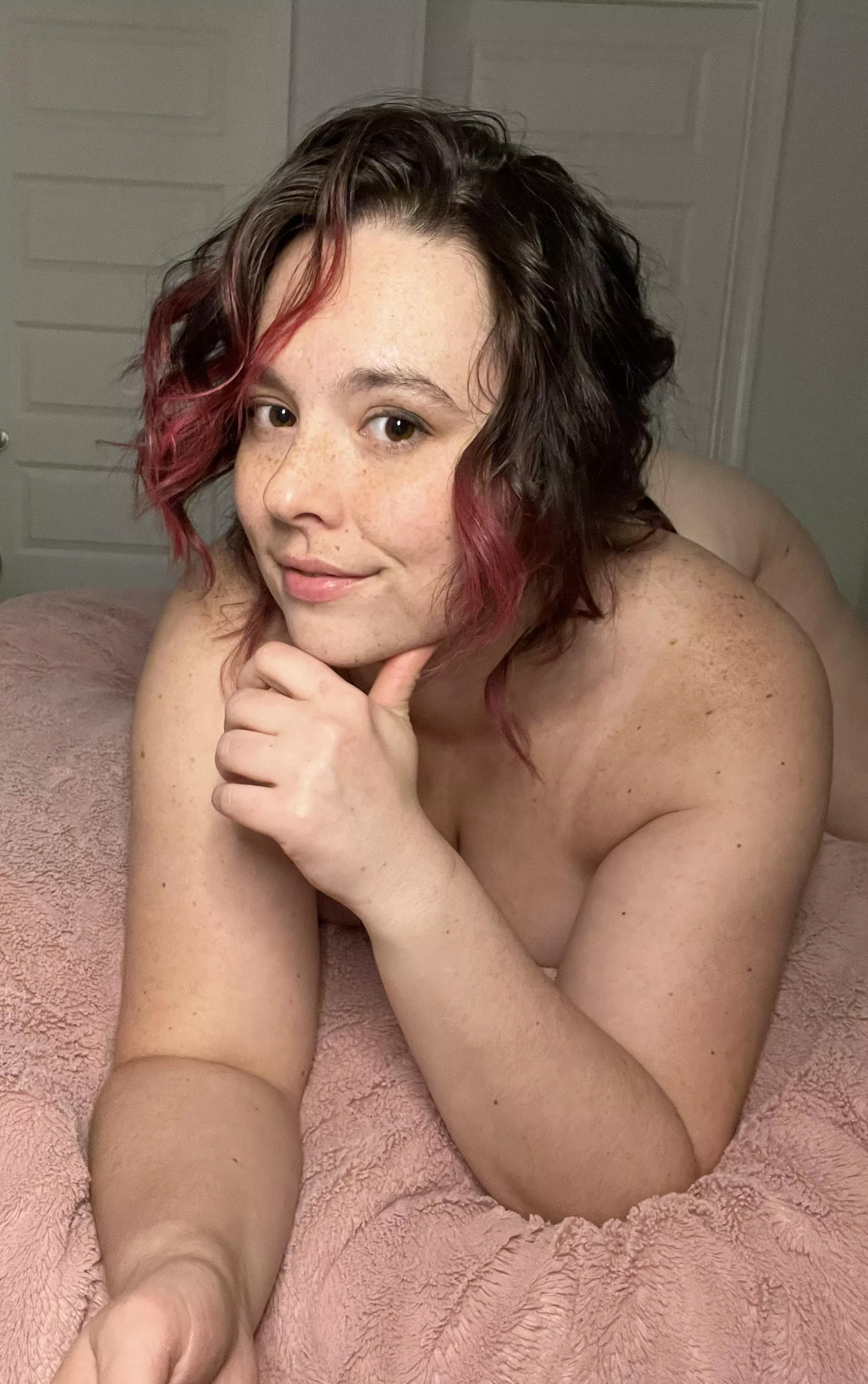 Sure wishing someone would mount my freckled little body