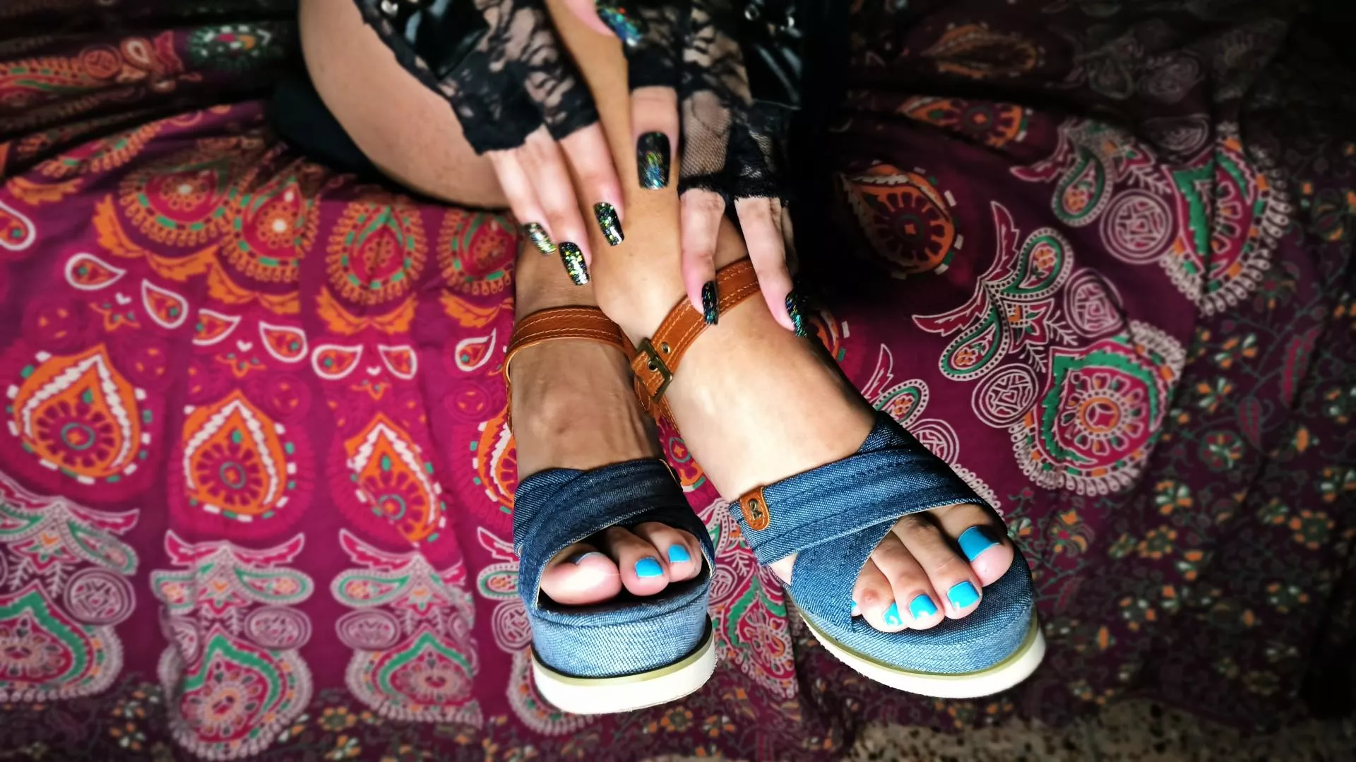 What do you think of my feet and heels? 👠