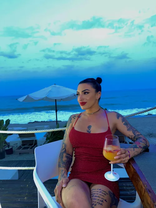 What guys in college see everyday.. haha