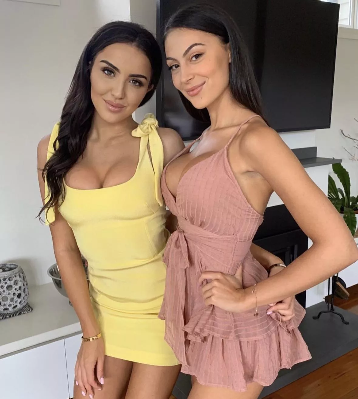 Yellow or pink?