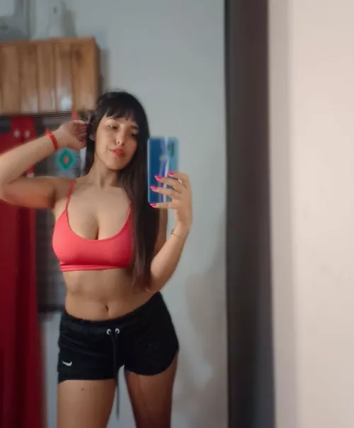 brand new pink crop top