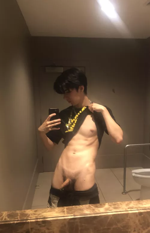 Can someone get me hard?