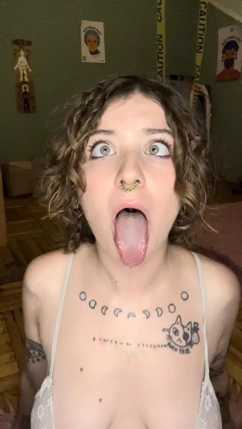 Come a little closer, don’t be afraid