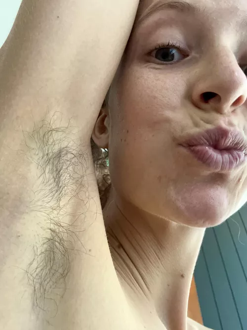 Do you like my cute face and long hairy pits?