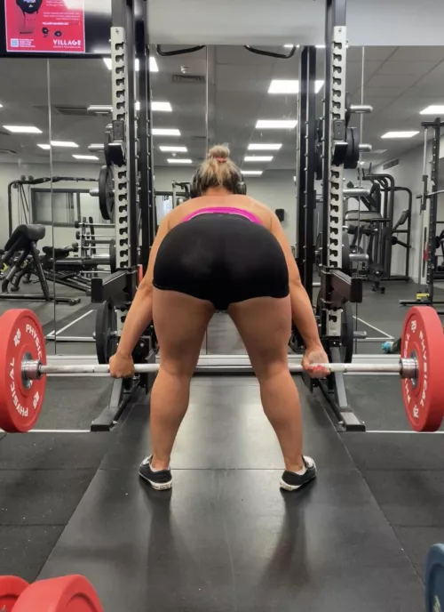 Do you think I’d make a good training partner? (f)