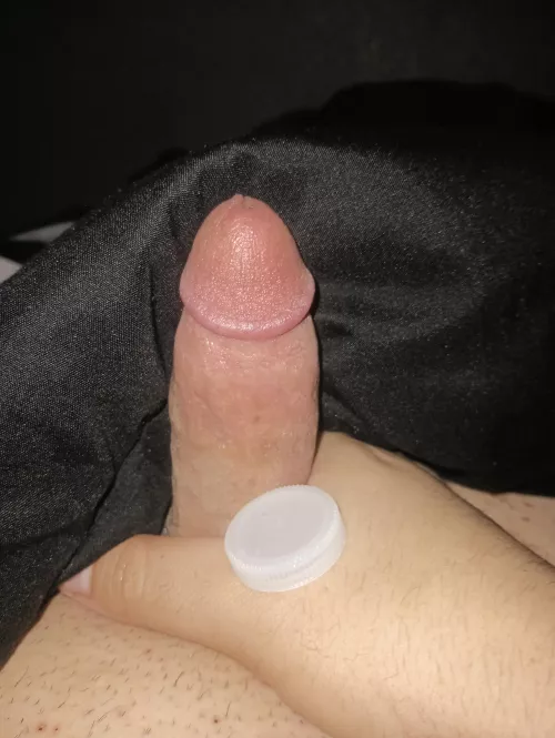 Dose anyone want to compare with the teen dick😊