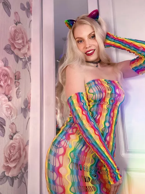 Felt cute might delete