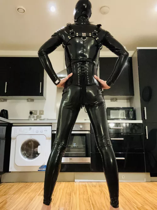 Giving the washing machine a “hard stare” because it’s the only bit of the kitchen in the Airbnb that doesn’t match your outfit.