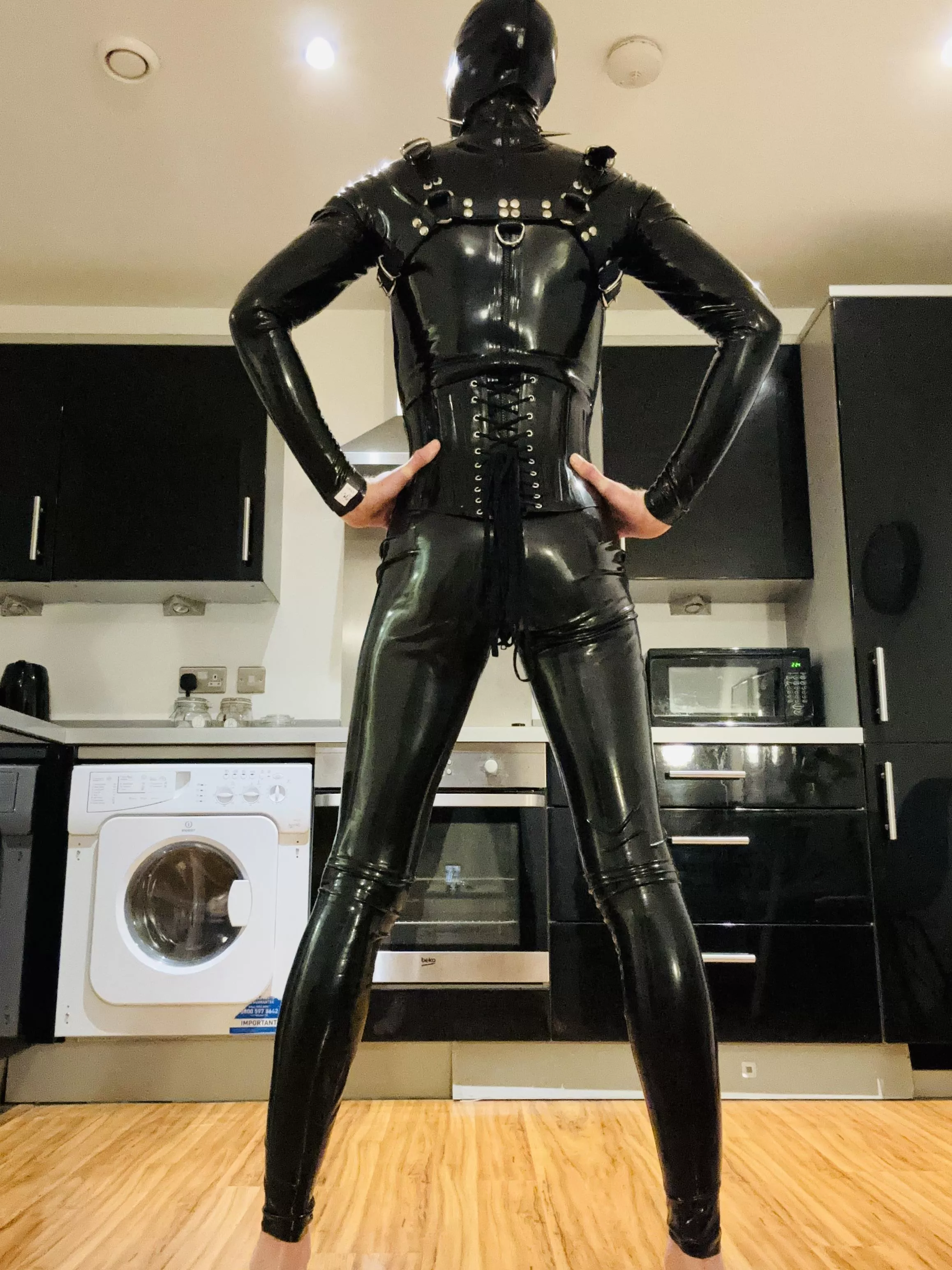 Giving the washing machine a “hard stare” because it’s the only bit of the kitchen in the Airbnb that doesn’t match your outfit.