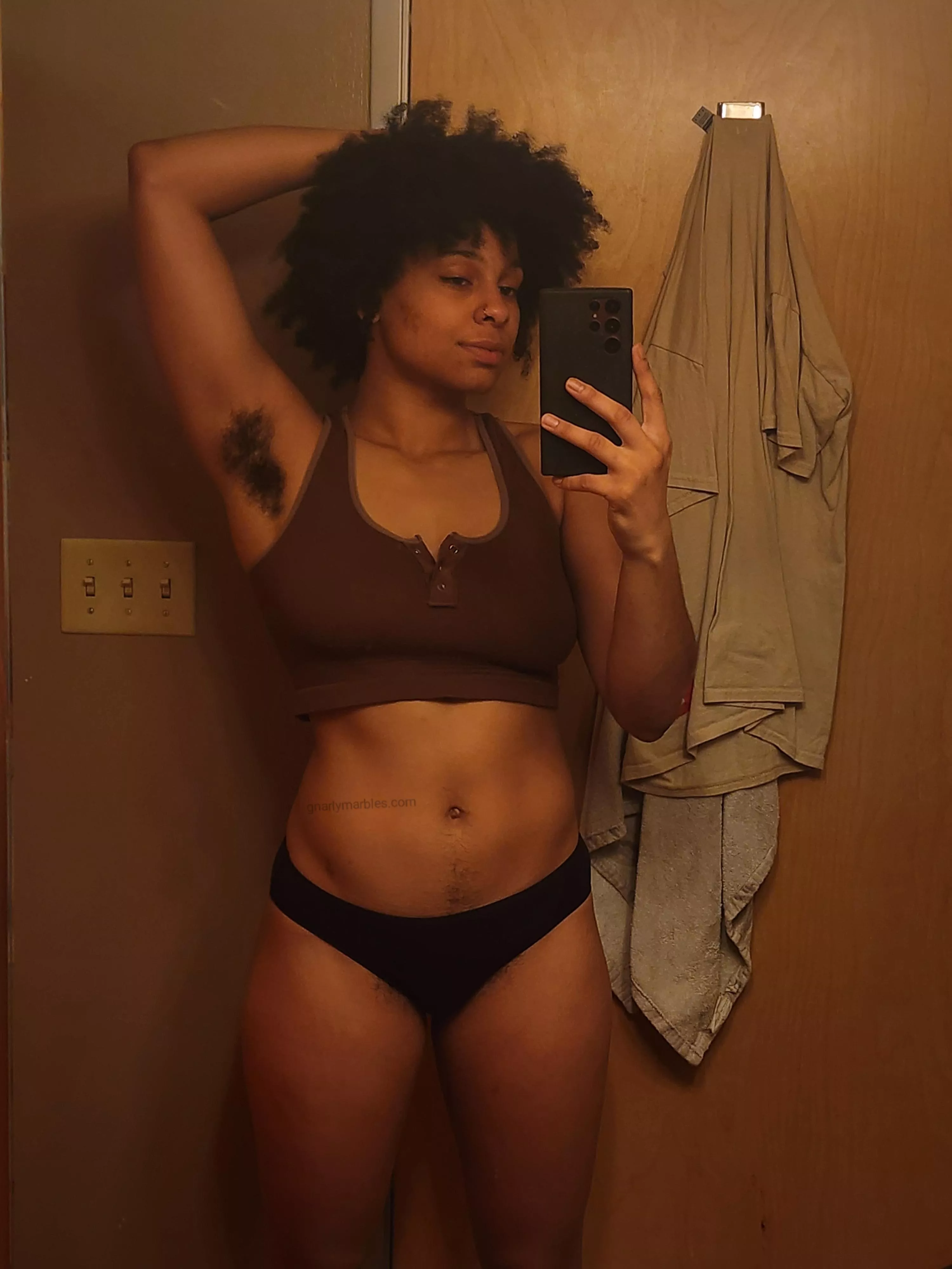 Goodmorning to those who love natural women