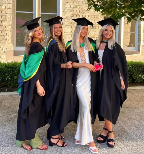 Gorgeous Graduates 🎓