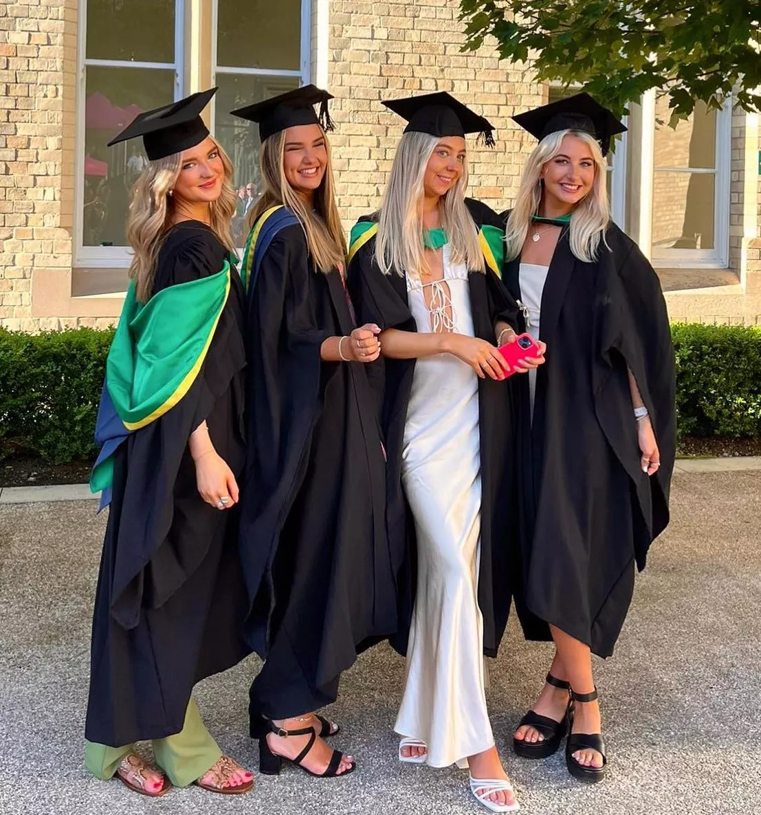 Gorgeous Graduates 🎓