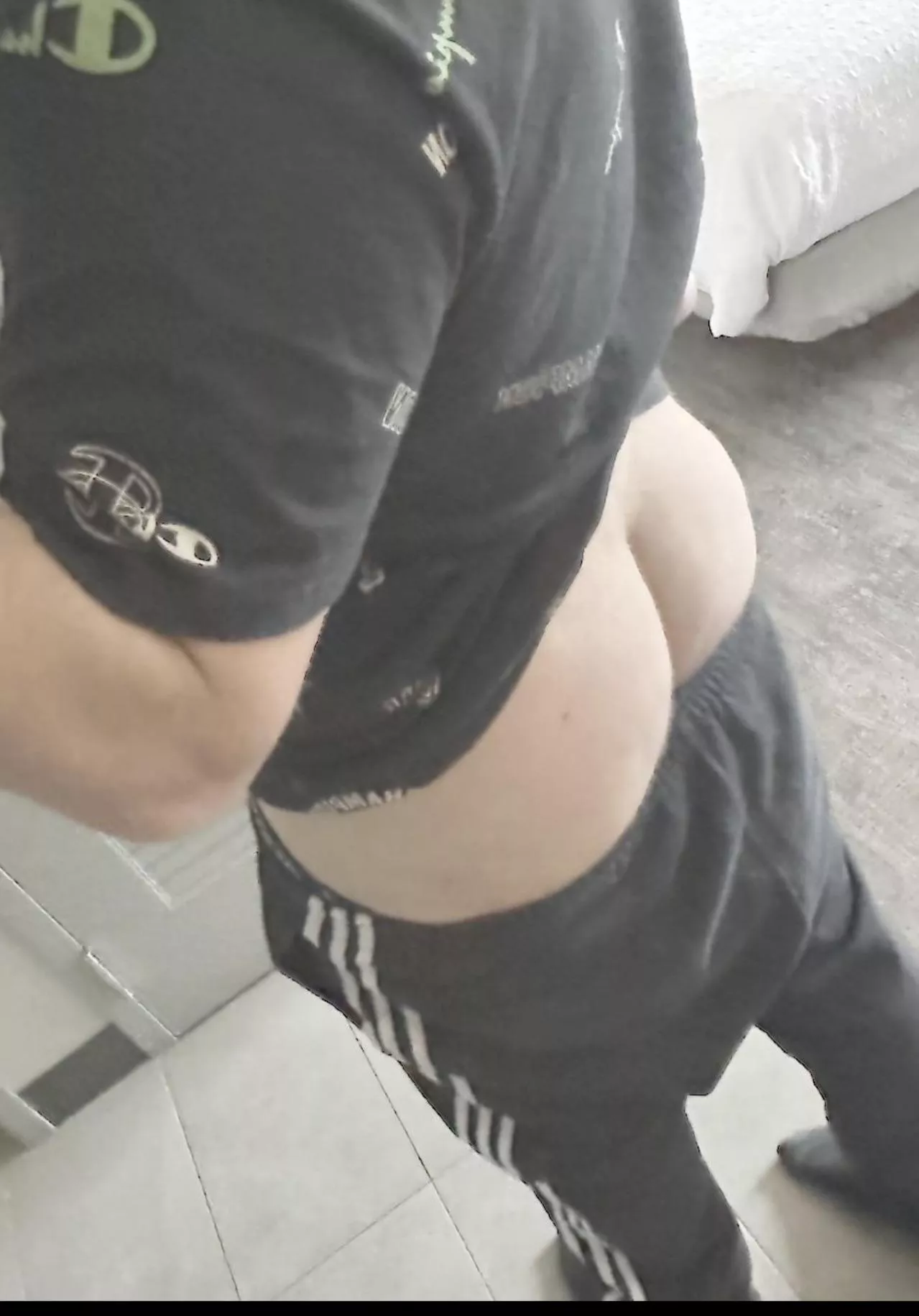 Hiking does wonders for my ass