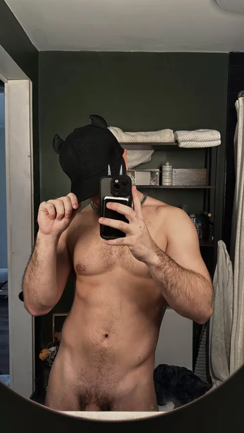 Hop in the shower with me? 😜💦