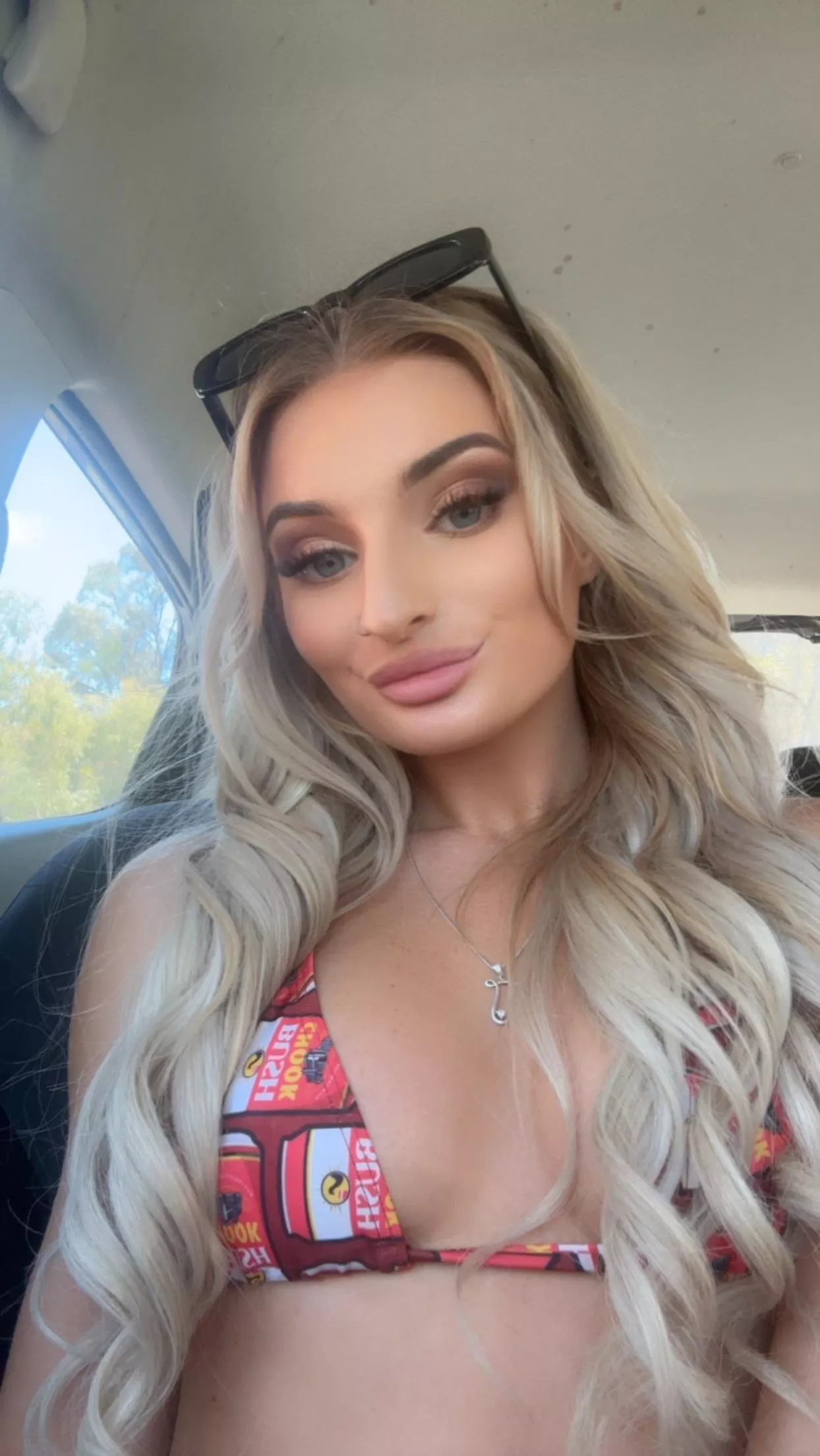 if your jerking off let me know 😝..