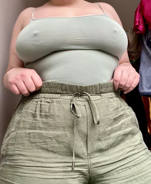 I’m loving greens at the moment [f]