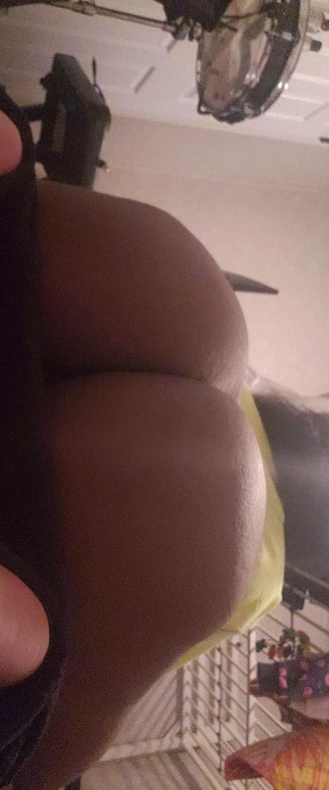 just a peak <3