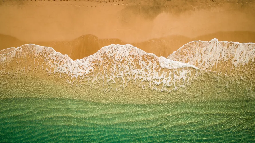 Kapalua Beach Maui Hawaii [OC][3992 x 2242]