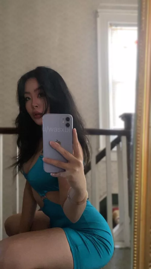 One look into my eyes is all it takes [F]