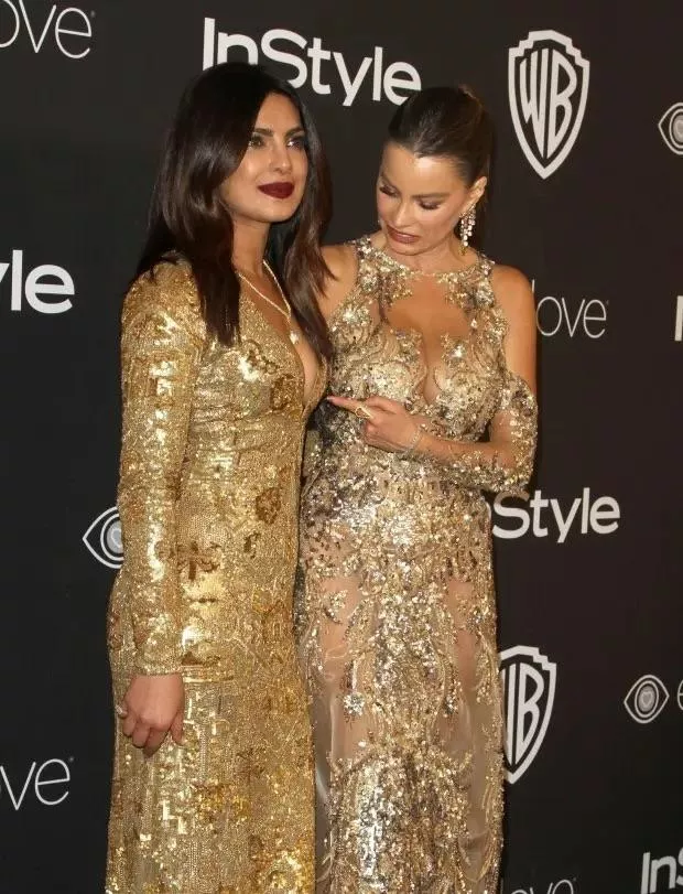 Priyanka Chopra & Sofia Vergara