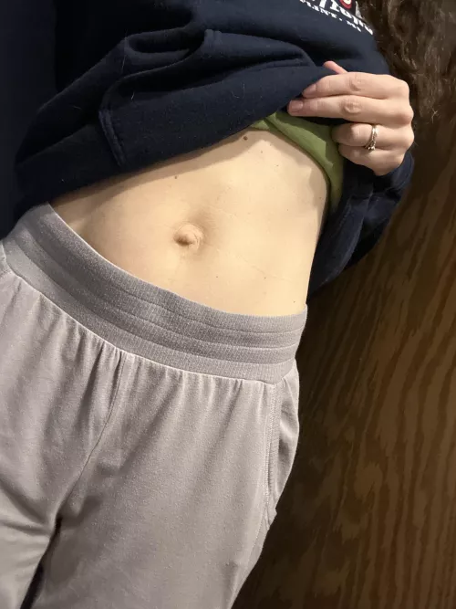 Suck my outie please 🤤