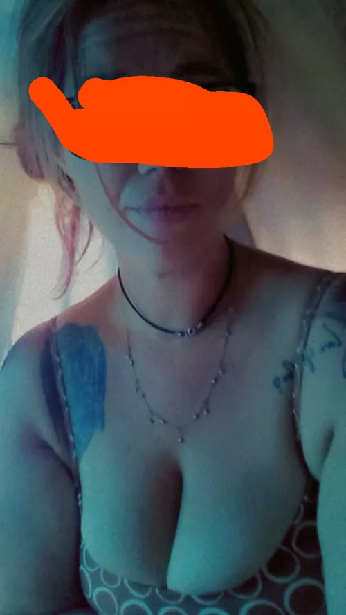 swap pic of wife for u or your wife gf