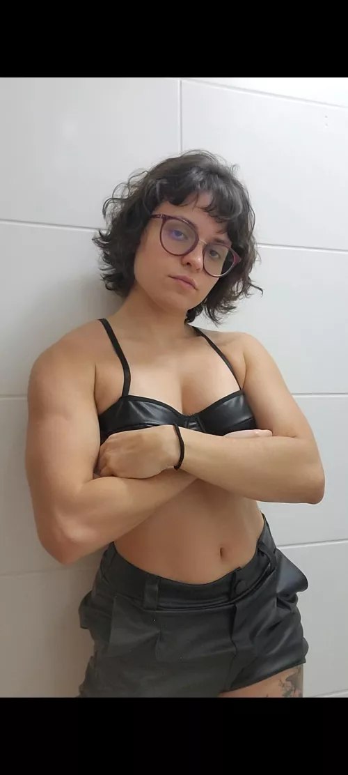 This is me not flexing at all, ok?