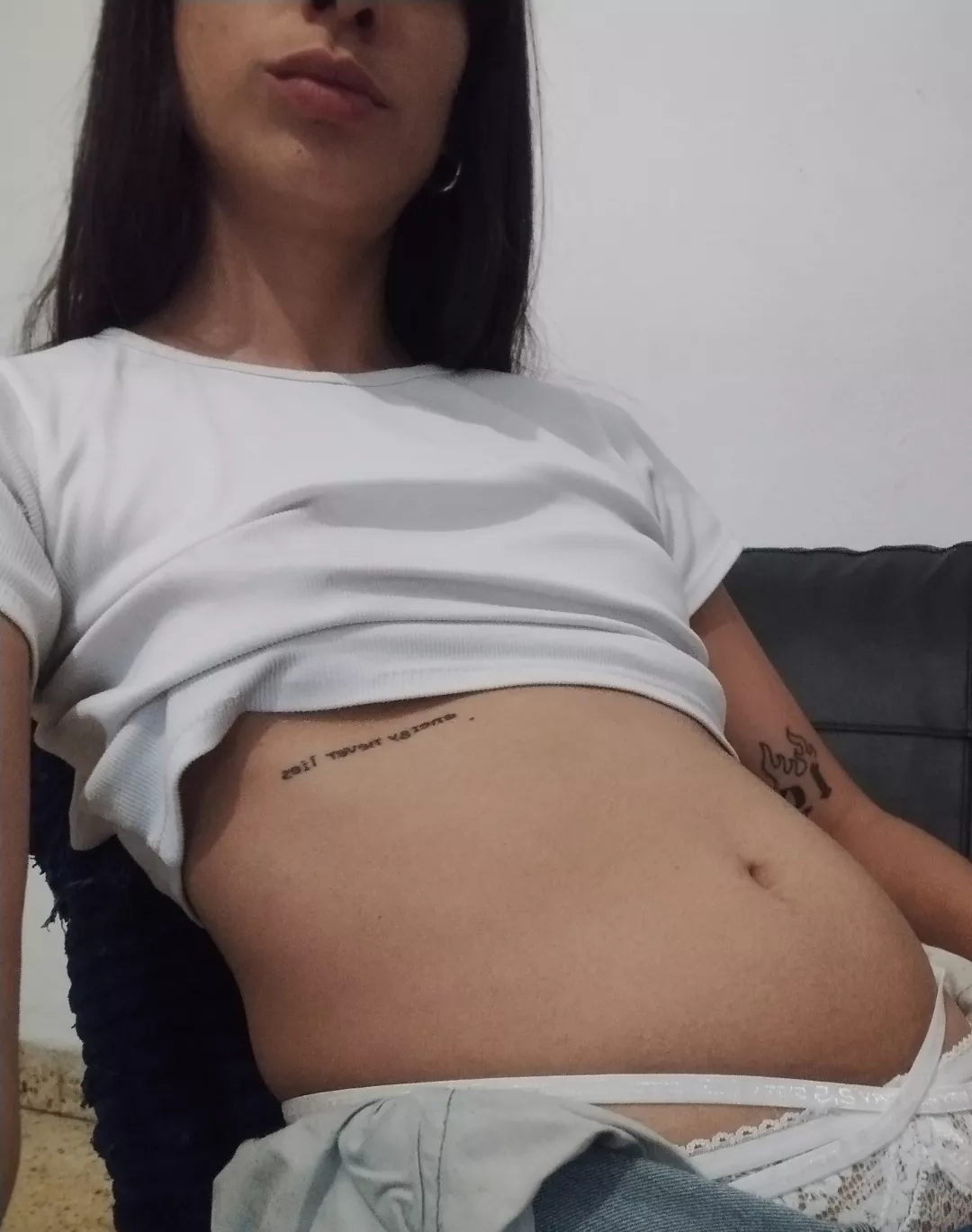 What color croptop would you like?