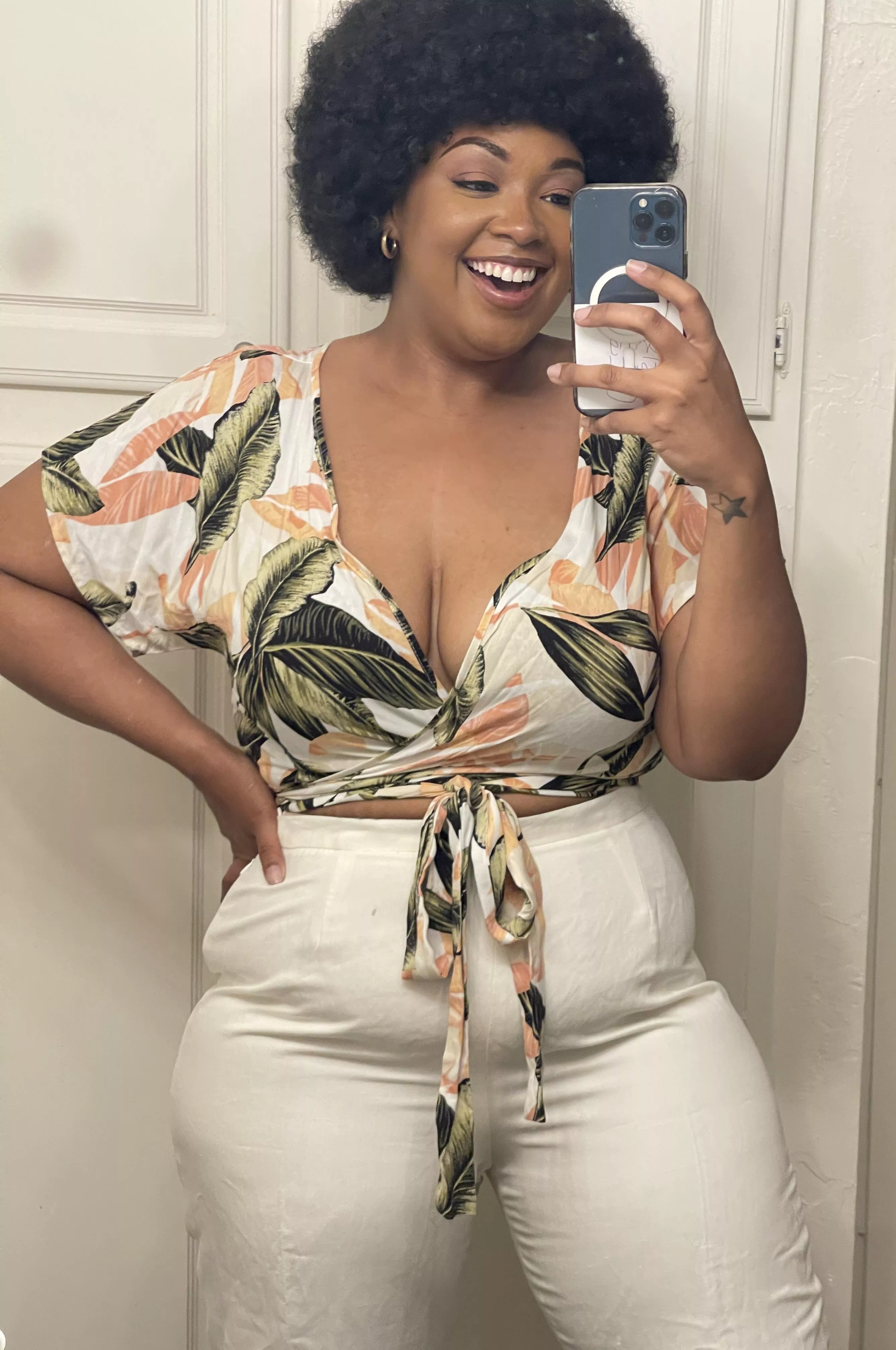 When I see you smile it makes me smile too! [oc]