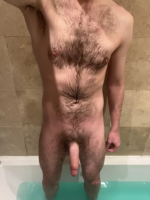 Who’s joining me in the bath? Might be a tight fit