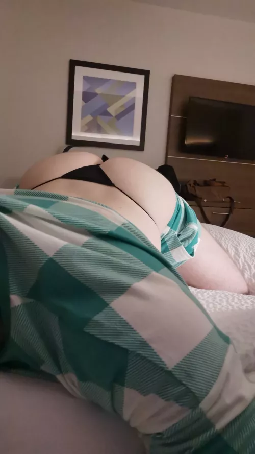 2 weeks ago at a hotel waiting for someone to show up 😘