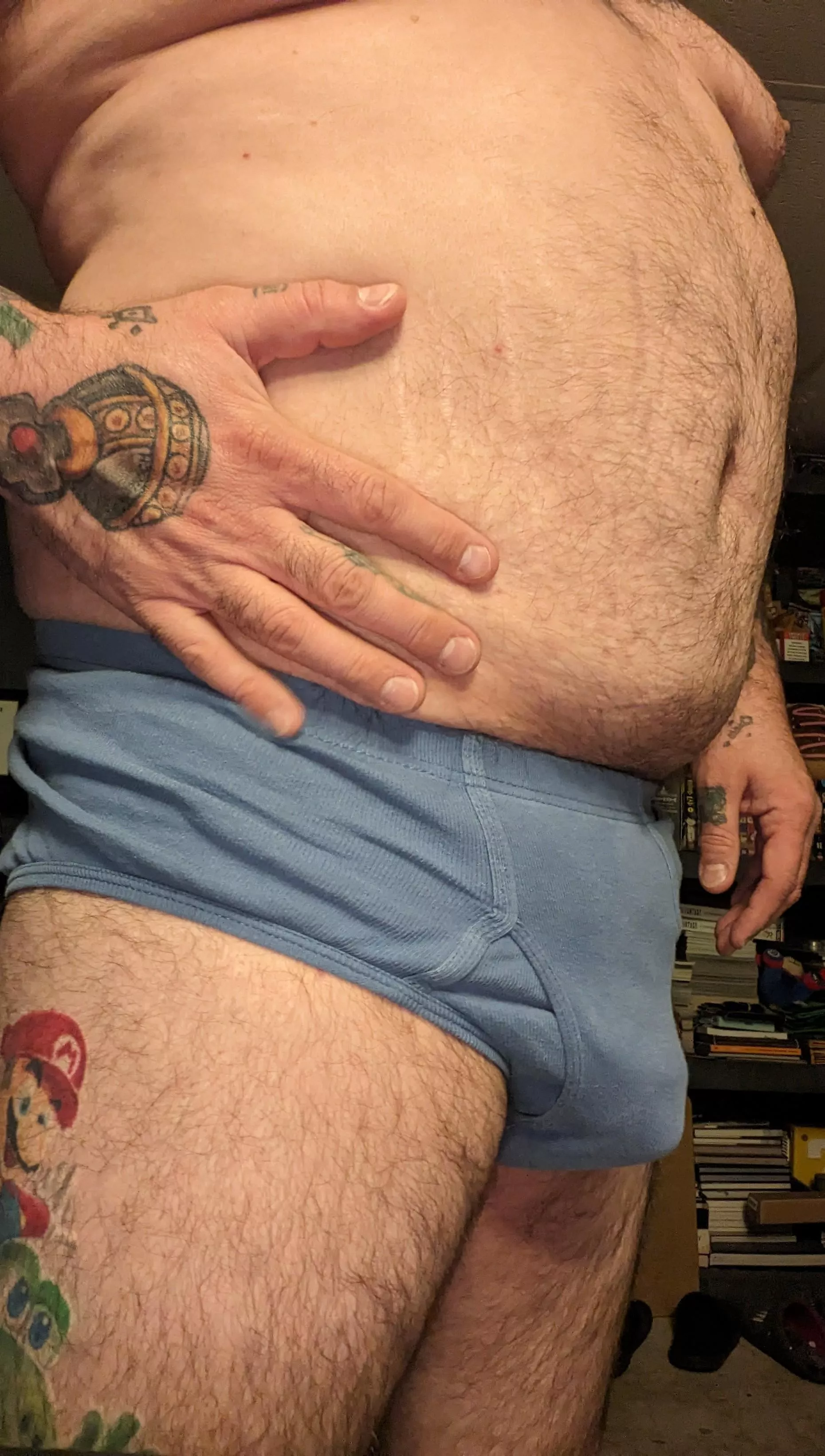 (43) It's only Tuesday?!