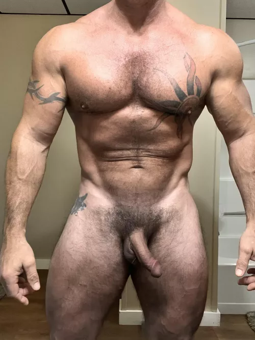 (51) What is your favorite part of this 6’2” 240lb Big Dominant Daddy?❤️