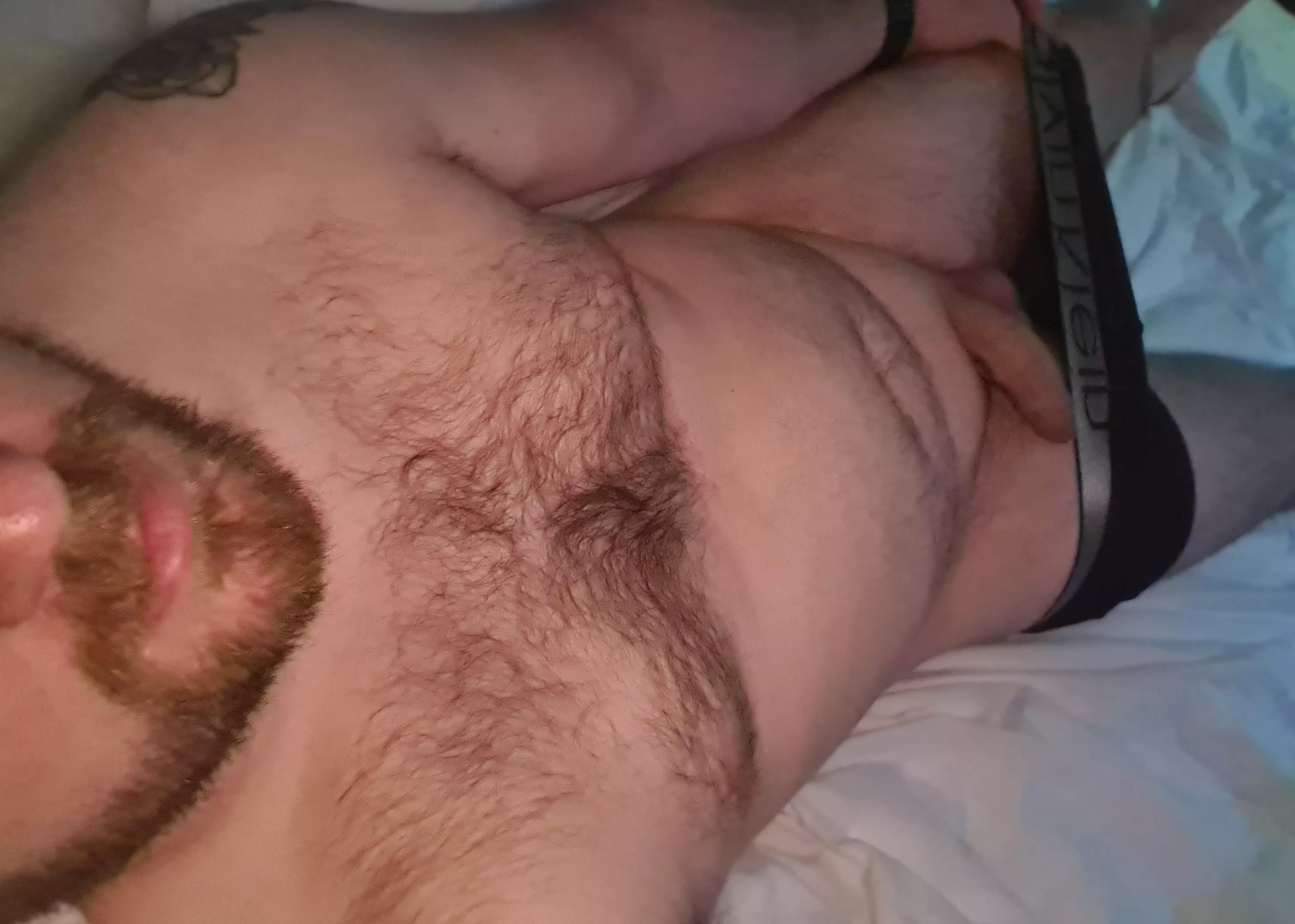 Can I be your midweek distraction? [M]