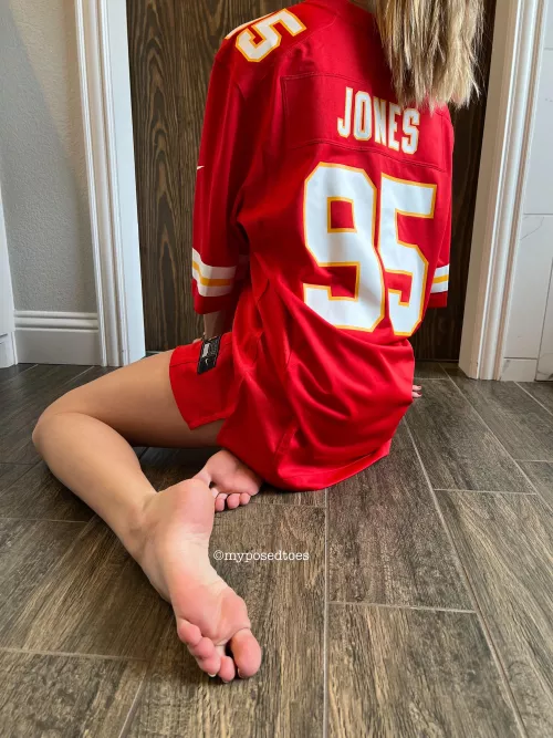 Chiefs did not play well last night, but here are some soles to make up for it 🦶😉