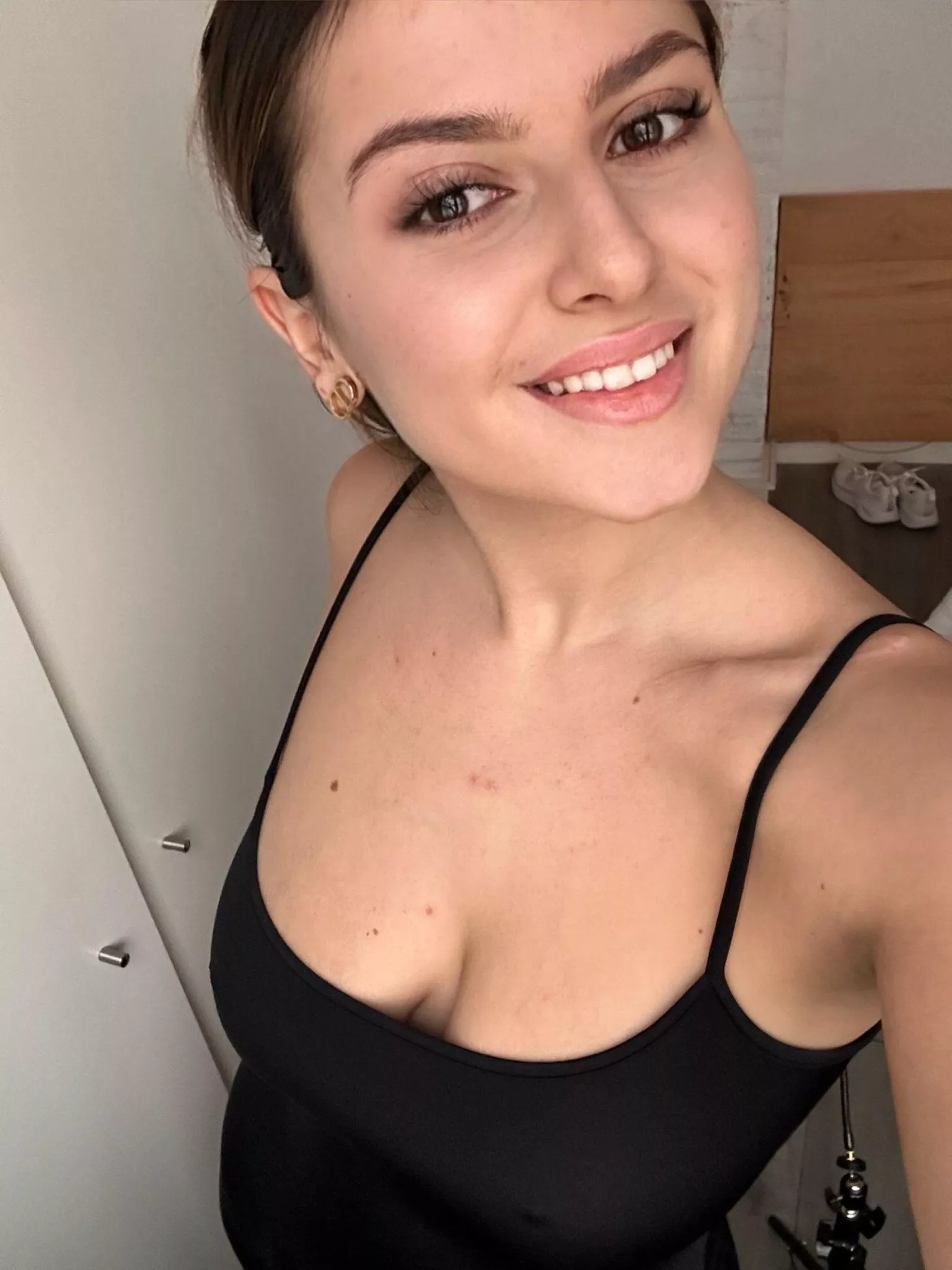 Glammed for tonight with my tight dress 😊