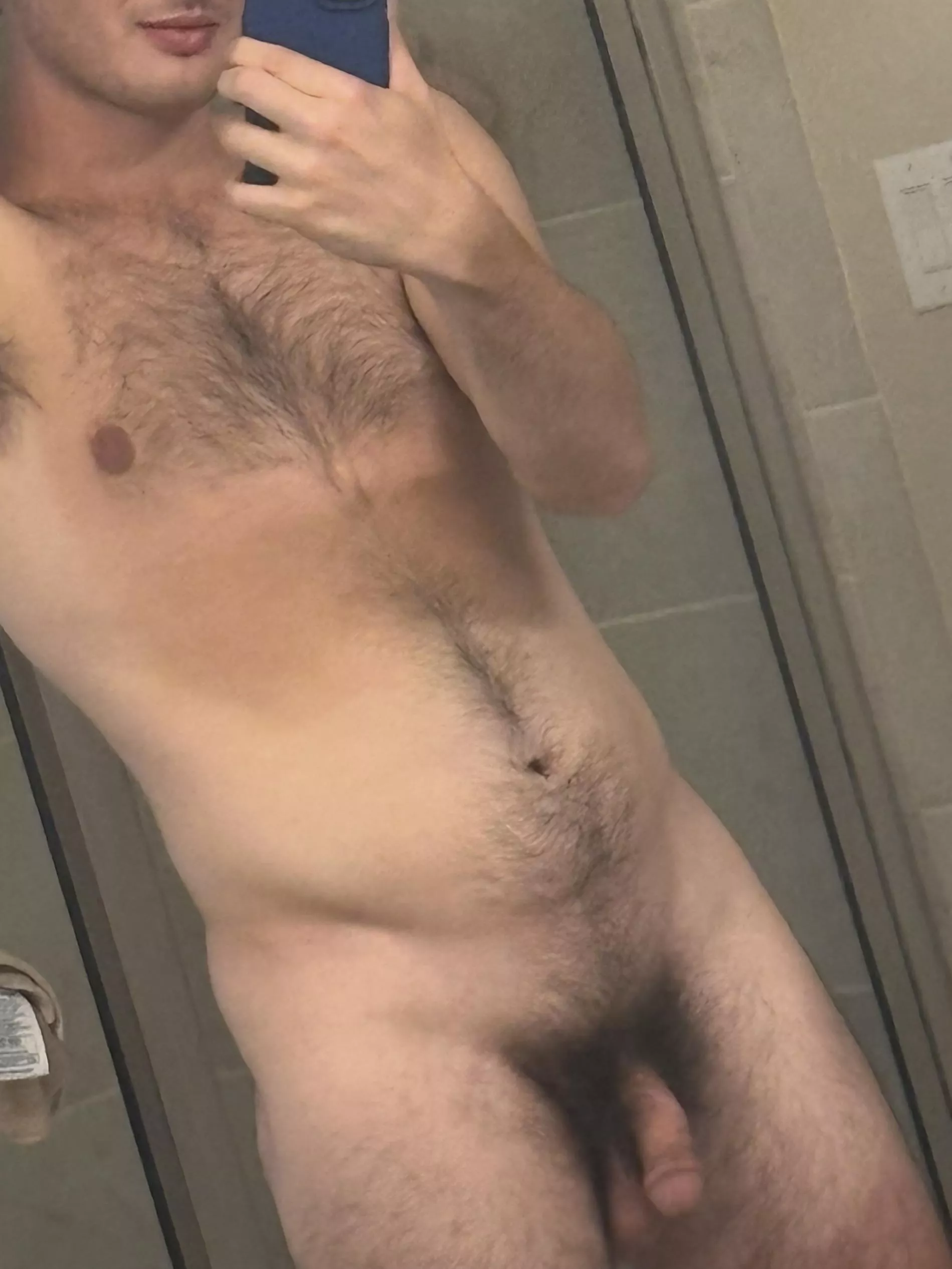 Guys seem to like my hair (24)