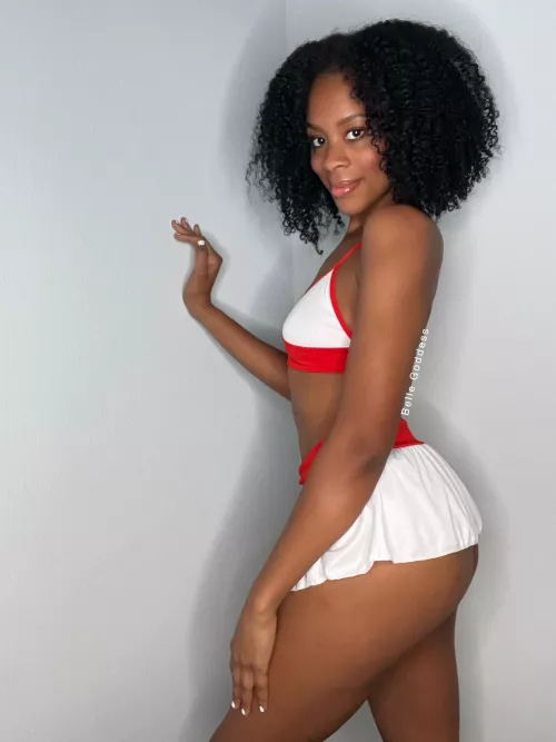 Hi anything I can help you with daddy