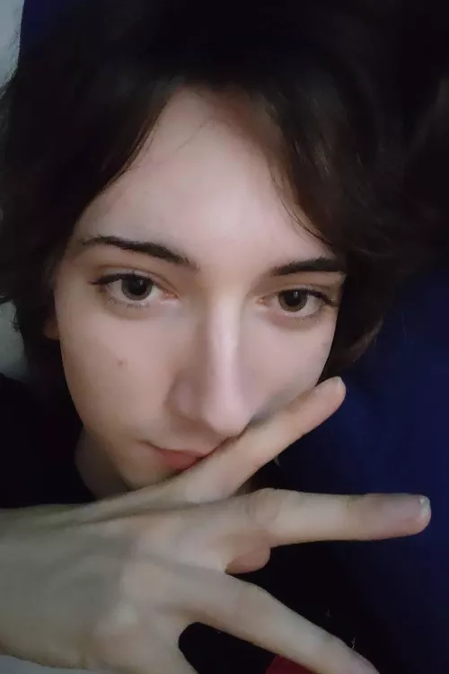 i think i prefer without any makeup afterall